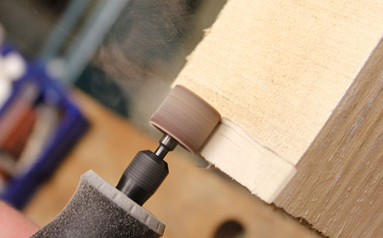 Dremel 8200 Schuren 2