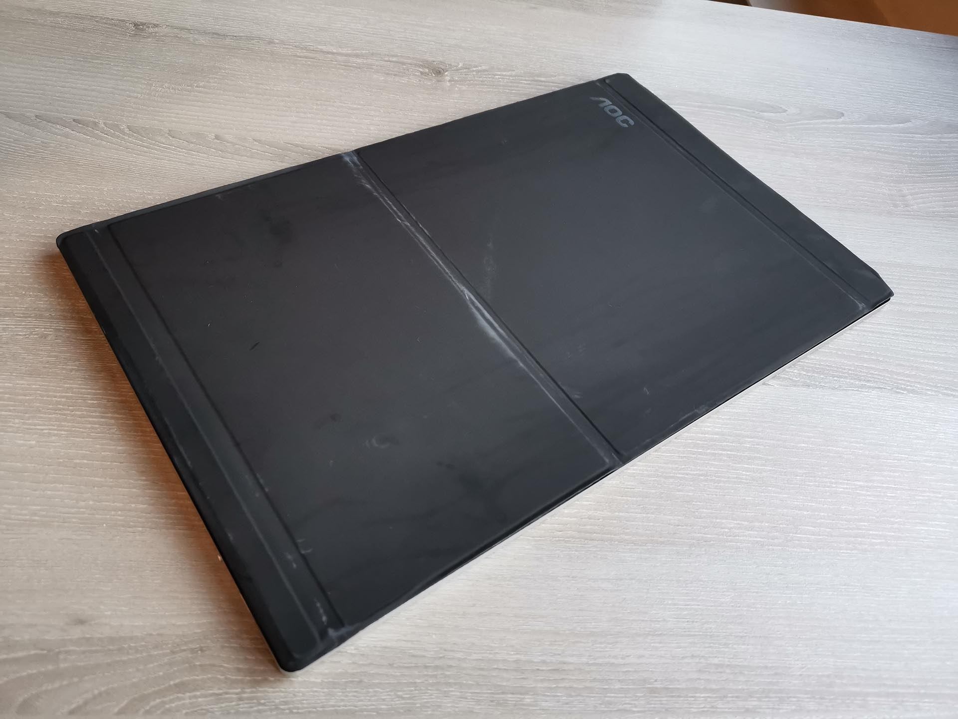 AOC I1601FWUX Smart Cover