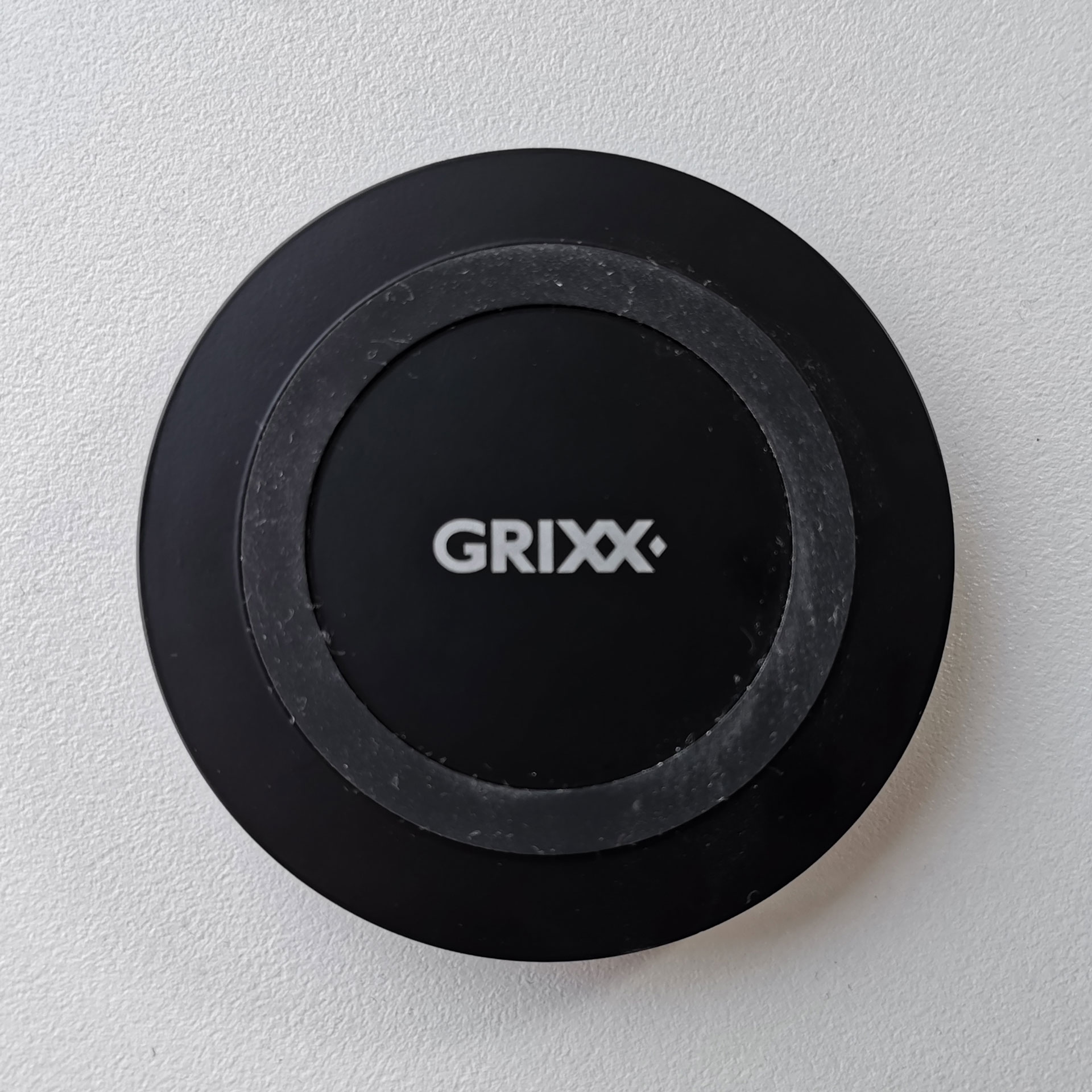 vlam Trek Gevlekt Review: Grixx Optimum Wireless Charger - GadgetGear.nl