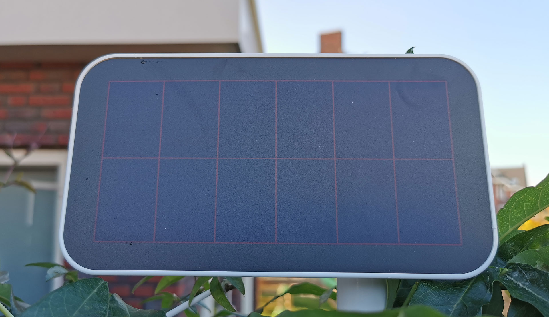 Review Arlo Solar Panel Charger GadgetGear.nl